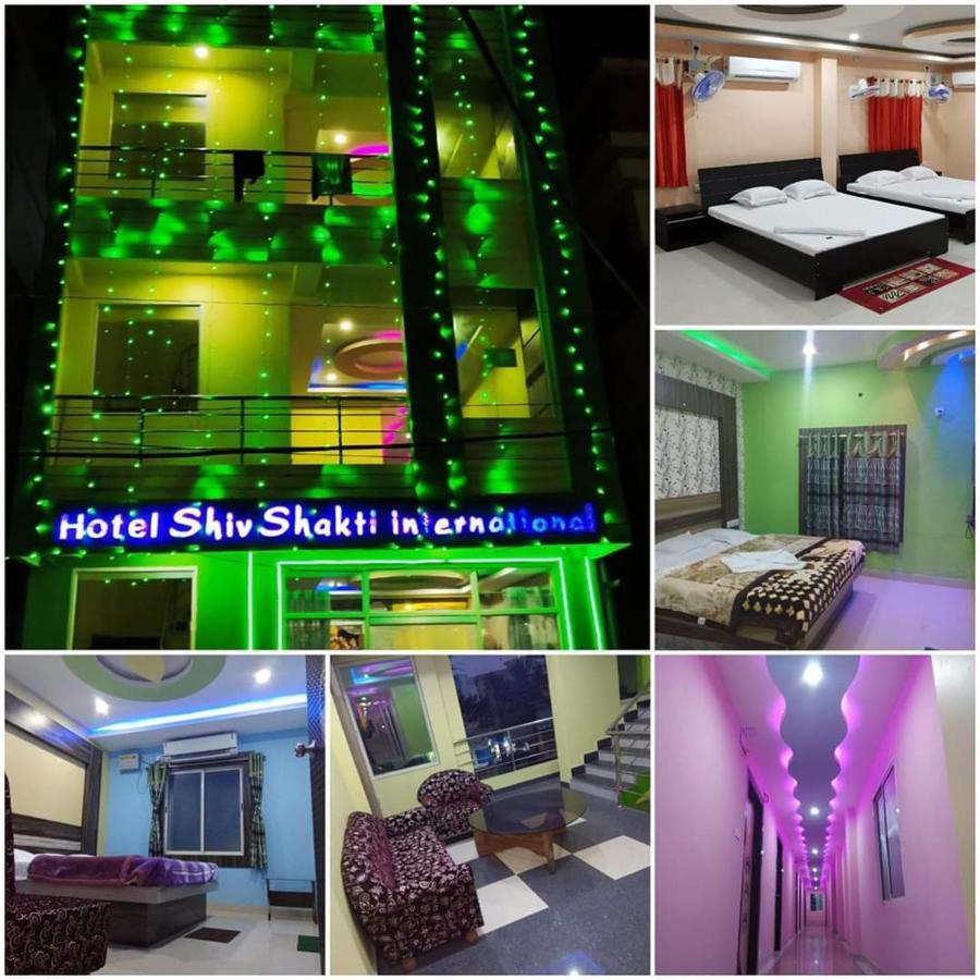Crimson Shiv Shakti International - Hotel